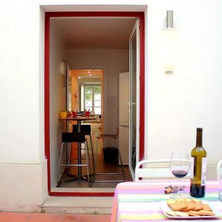 Apartment Guestready - Cosy Flat By Botanical Garden Lisbon